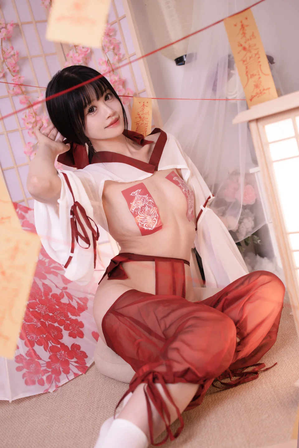 星黛鹿鹿 - No.010 祈福巫女 [56P-720MB] tg@simisebaisi 【丝足阁】005.webp